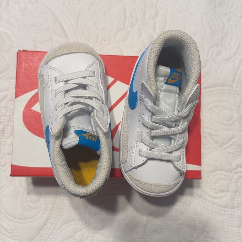 Nike Kids White and Blue Sneakers